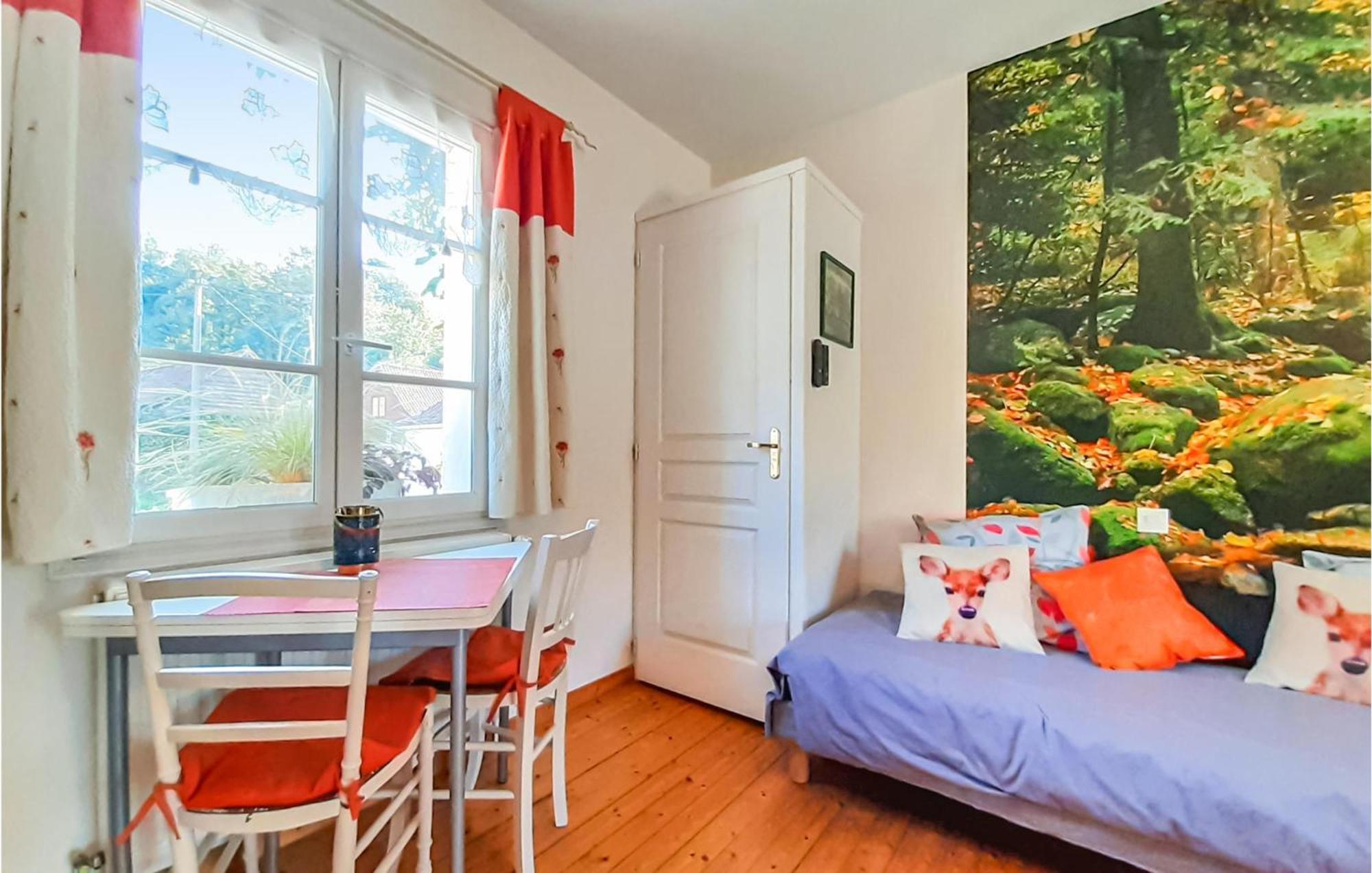Gorgeous Apartment In Alette With Kitchenette Exteriör bild